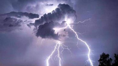 صورة عاجل .. برق ورعد فى سماء دمياط الآن