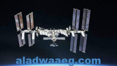 صورة عزل الحجرة التي يتسرّب منها الهواء في المحطة الفضائية الدولية
