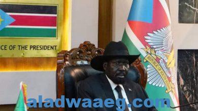 صورة رئيس جنوب السودان يحل البرلمان