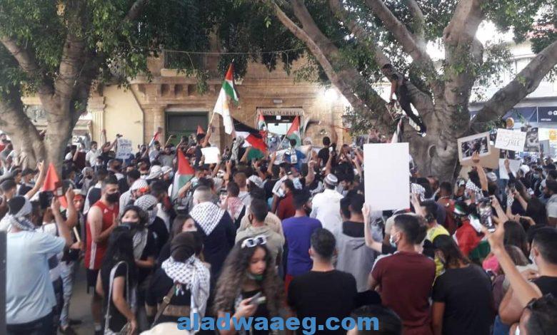 وقفة ومسيرة في العاصمة القبرصية تضامنا مع القدس وقطاع غزة