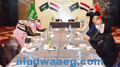 صورة وزيرا التجارة بمصر والسعودية يترأسان اجتماعات الدورة الـ 17 للجنة التجارية المصرية السعودية المشتركة