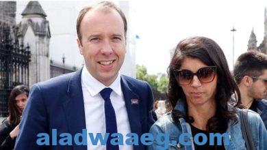 صورة استقالة وزير الصحة البريطاني بسبب «فضيحة القبلة»