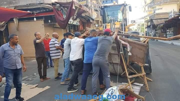 إزالة الاشغالات والتعديات بشارع كسرى في بورسعيد