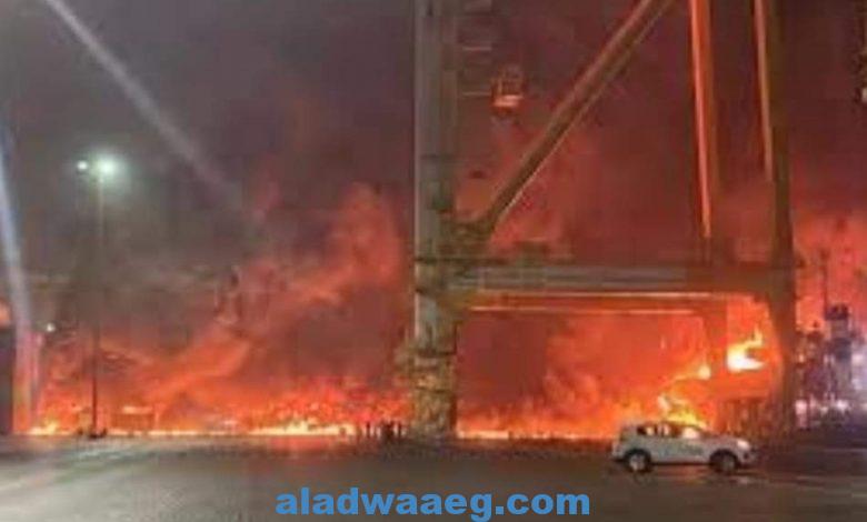 شرطة دبي: لا خسائر بشرية بانفجار حاوية شحن بميناء جبل علي