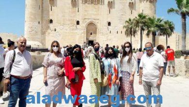 صورة – زيارة المؤثرين العرب لقلعة قايتباي بالإسكندرية للترويج للمقصد المصري