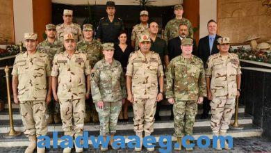صورة قائد الحرس الوطنى لولاية تكساس تلتقى بعدد من كبار قادة القوات المسلحة خلال زيارتها الرسمية إلى مصر
