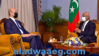 صورة رئيس جمهورية المالديف يستقبل السفير المصري للتوديع..