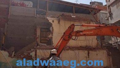 صورة إزالة ٤ منازل آيلة للسقوط حفاظا على أرواح المواطنين في دمياط.
