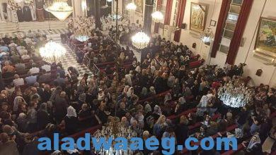 صورة أهالى دمياط يحتفلون بعيد الميلاد فى كنيسة مريم العذراء