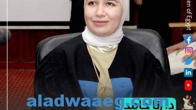 صورة رنا حامد، أول طالبة كفيفية تحصل على شهادة الدكتوراة في الادب الانجليزي بكليه الآداب جامعة المنصورة