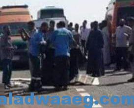 صورة حادث تصادم سيارتين ملاكى على الطريق الزراعي الشرقى بسوهاج