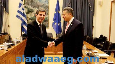 صورة سفير مصر في اثينا يلتقي رئيس لجنة العلاقات الخارجية والدفاع الوطني بالبرلمان اليوناني