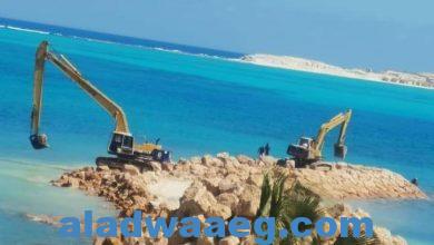 صورة وزير الرى..يتابع أعمال حماية الشواطئ بمحافظة مطروح