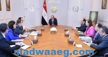 صورة السيسى يوجه الحكومة بمواصلة الجهود المكثفة الرامية إلى احتواء الأزمة العالمية على الاقتصاد المصرى