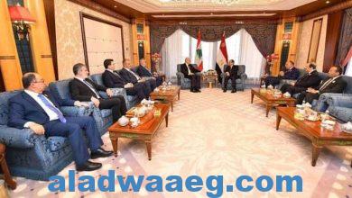 صورة الرئيس عبد الفتاح السيسي يلتقي رئيس الوزراء اللبناني على هامش القمة العربية بجدة