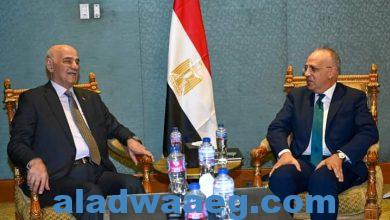 صورة سويلم يلتقى وزير الموارد المائية بالجمهورية العراقية