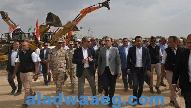 صورة رئيس الوزراء يشهد اصطفافاً لمعدات مراكز محافظة الفيوم استعداداً لموسم الأمطار ومجابهة الازمات والكوارث