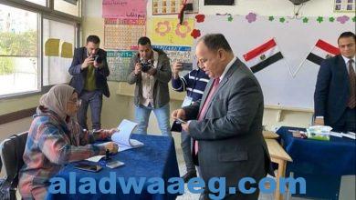 صورة وزير المالية.. عقب الإدلاء بصوته فى الانتخابات الرئاسية