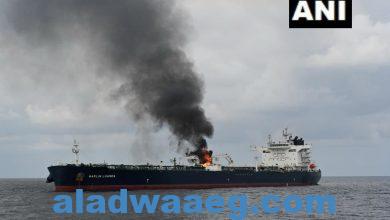 صورة عاجل : وسائل إعلام هندية تنشر لقطات لناقلة النفط مارلين لواندا وهي مشتعلة في خليج عدن
