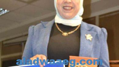 صورة بالصور || تكريم الدكتورة منى عكاشة من اتحاد الكيانات المصرية فى أوروبا