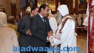 صورة نيابة عن وزير التعليم العالي: رئيس قطاع الشئون الثقافية والبعثات يشارك في قداس عيد القيامة بالكويت