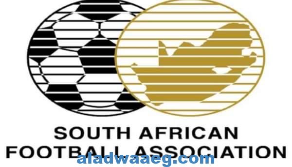 أزمة بين الاتحاد الافريقي لكرة القدم واتحاد الكرة بجنوب افريقيا