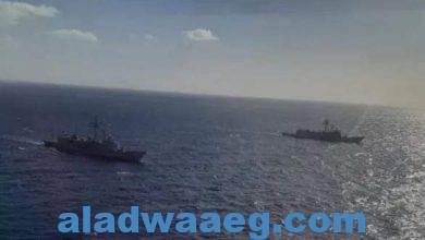 صورة القوات البحرية المصرية والأسبانية تنفذان تدريبًا بحريًا عابرًا فى نطاق الأسطول الجنوبى بالبحر الأحمر