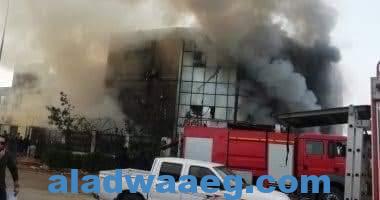 صورة حريق مصنع العبور بالقليوبية ومصرع 20 شخصا وإصابة 24 آخرين