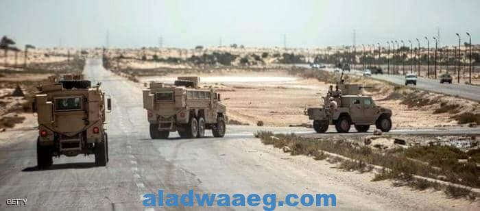 عناصر من الجيش المصري في سيناءداعش سيناء يعدم بالرصاص 3 أشخاص بينهم قبطي