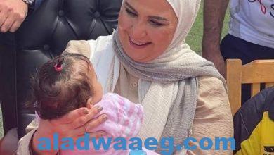 صورة وزيرة التضامن تقدم هدايا وعيديات لـ ١١ ألف ابن من أبناء مصربمناسبة عيد الفطر المبارك
