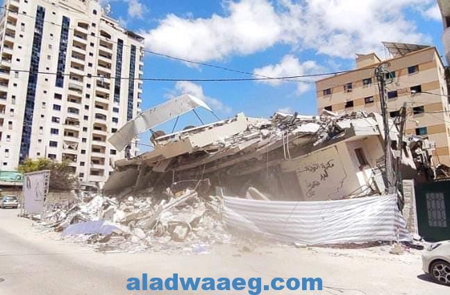 عبّاس يواصل اتصالاته الدوليّة لبحث مساعي إعادة إعمار غزّة