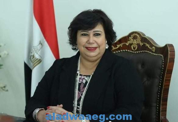 وزيرة الثقافة تقرر زيادة الطاقة الاستيعابية اليومية لمعرض القاهرة الدولي للكتاب