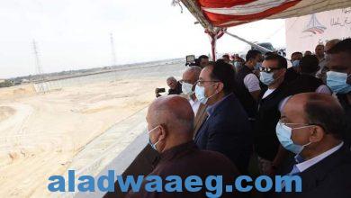 صورة رئيس الوزراء يتفقد أعمال تنفيذ مشروع تطوير طريق (السويس/ الإسماعيلية) المُعاهدة