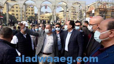 صورة رئيس الوزراء يواصل جولته في القاهرة بمتابعة موقف تنفيذ مشروع حدائق الفسطاط