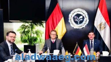 صورة الرئيس التنفيذي لهيئة الاستثمار يبحث مع سفير ألمانيا بالقاهرة سبل تفعيل التعاون بين الجانبين لجذب مزيد من الاستثمارات الألمانية إلى مصر.