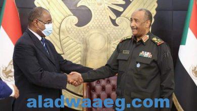 صورة رئيس مجلس السيادة يلتقي وفد الإتحاد السوداني لكرة القدم