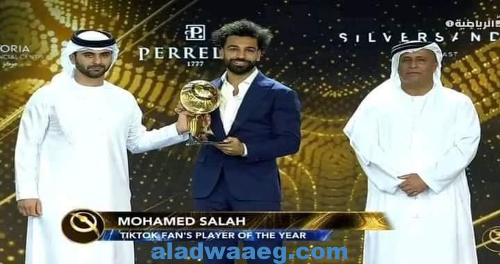 أول تعليق لـ محمد صلاح بعد تتويجه كأفضل لاعب في العالم