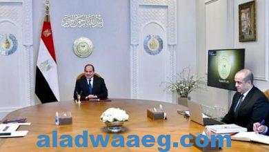 صورة الرئيس السيسى يطلع على مشروعات الشركة العربية العالمية للبصريات