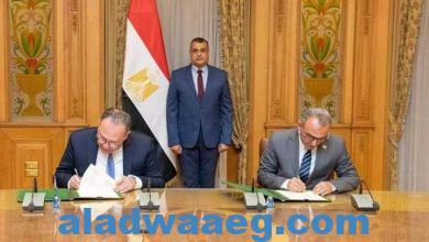 صورة وزير الإنتاج الحربى يشهد مراسم توقيع بروتوكول تعاون مع شركة “ابدأ لتنمية المشروعات