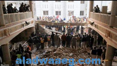 صورة ارتفاع عدد ضحايا تفجير مسجد بيشاور بباكستان إلى 87