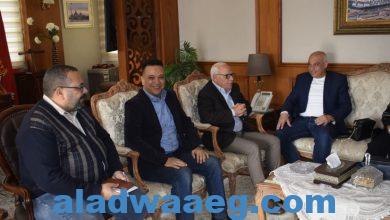 صورة محافظ بورسعيد يلتقي رئيس قطاع الحسابات والمديريات في وزارة المالية