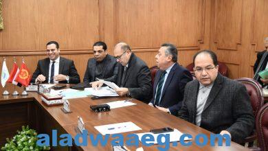 صورة محافظ بورسعيد يترأس اجتماع مجلس إدارة المنطقة الحرة