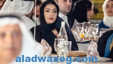 صورة ” سمر الشامسي ” تعرب عن سعادتها لحصولها علي جائزة المرأة العربية في الاستشارات القانونية
