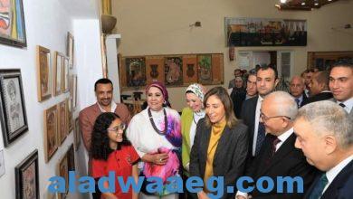 صورة حجازى والكيلانى فى إحتفالية النشاط الفني والمسرحي لعدد من مدارس القاهرة