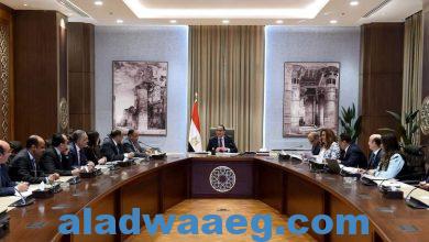 صورة رئيس الوزراء يتابع جهود تطوير مدينة الأثاث بدمياط