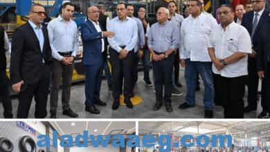 صورة ببورسعيد رئيس الوزراء يتفقد توسعات مصنع “بيراميدز” لتصنيع إطارات السيارات