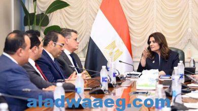 صورة وزيرة الهجرة تستقبل رئيس اتحاد شباب المصريين بالخارج ونواب برلمان وعدد من الأعضاء البارزين بالاتحاد