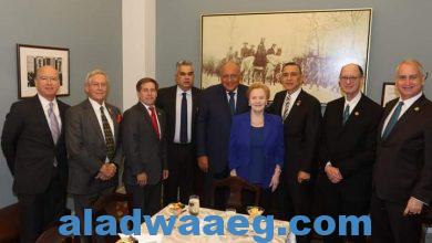 صورة وزير الخارجية يشارك في إفطار عمل مع مجموعة أصدقاء مصر بالكونجرس الأمريكي