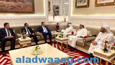 صورة وزير السياحة   يواصل لقاءاته الرسمية بلقاء رئيس السياحة في قطر والرئيس التنفيذي للخطوط الجوية القطرية