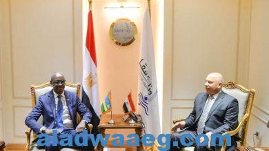 صورة كامل الوزير يستقبل سفير رواندا بالقاهرة لبحث سبل التعاون في مجالات النقل المختلفة